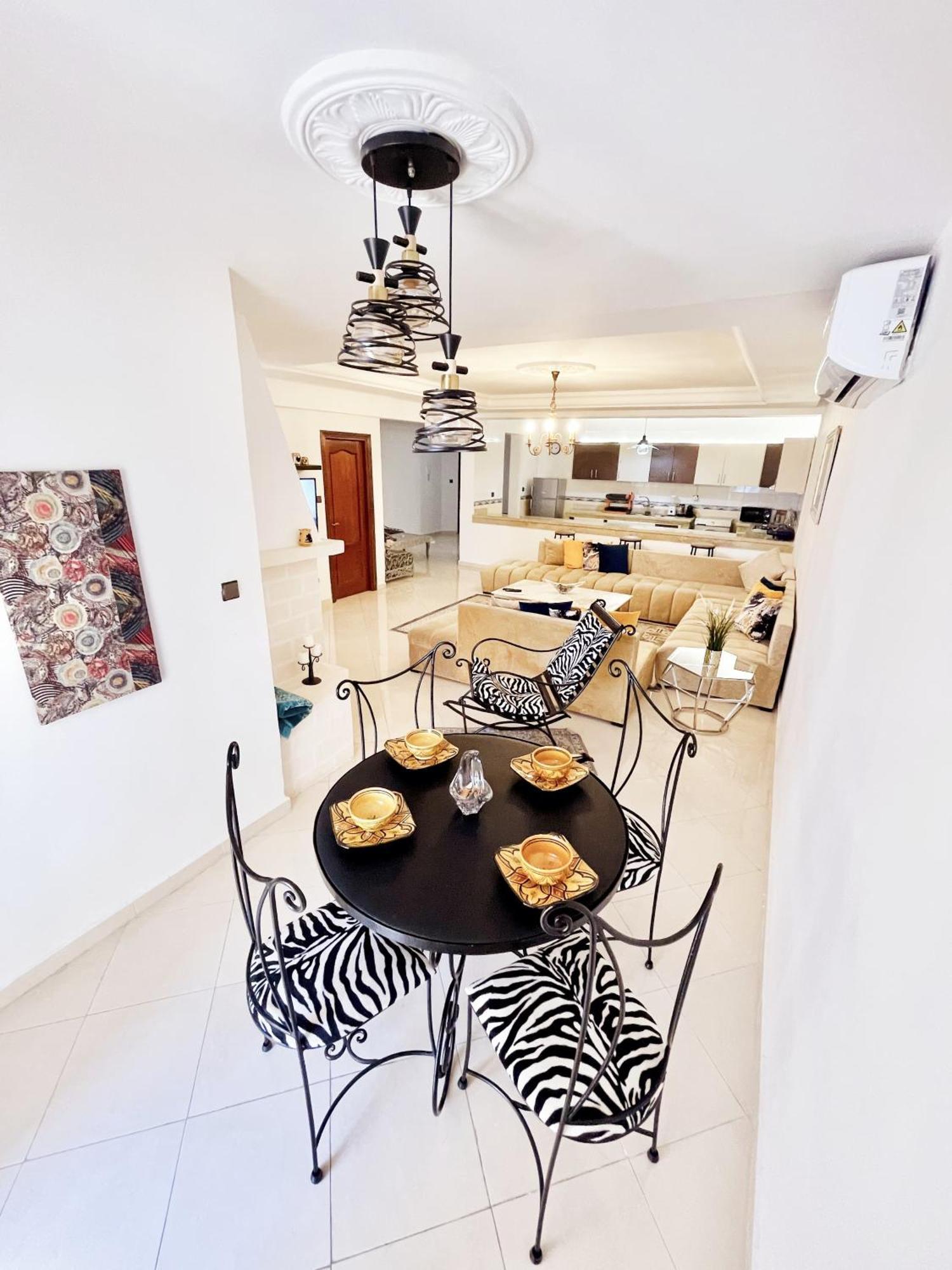 Cozy Flat With Sea View Apartment Tanger Luaran gambar